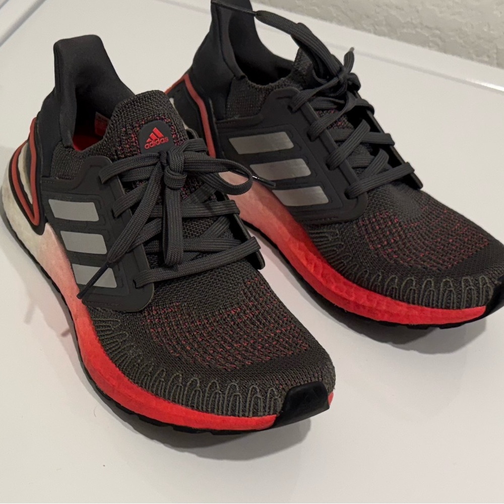 ADIDAS Ultraboost 20